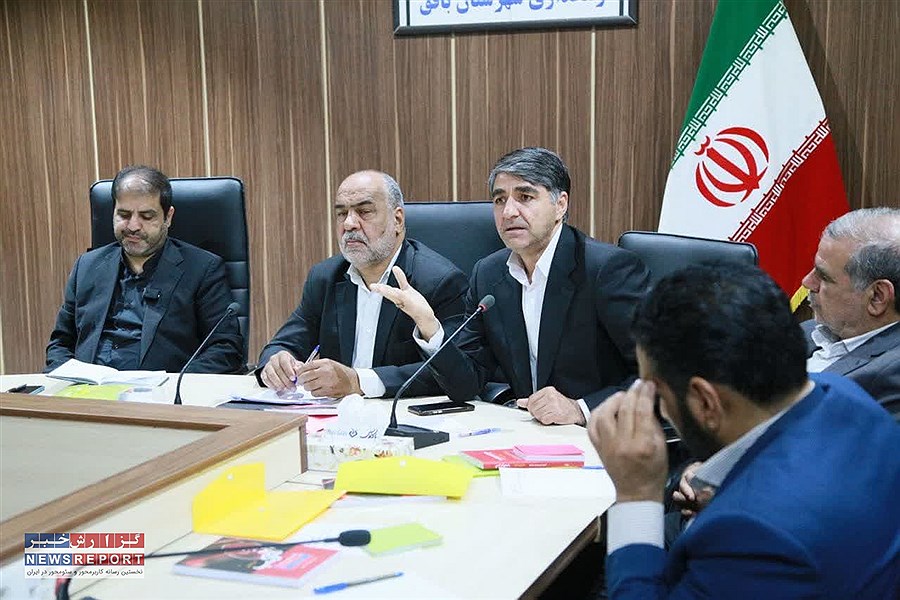 فرماندار بافق در مجمع هم‌اندیشی شهرستان: تربیت نیروی انسانی، اولویت اصلی ماست